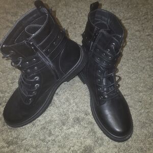 Wanted black faux leather buckle studded boots for women's size 10